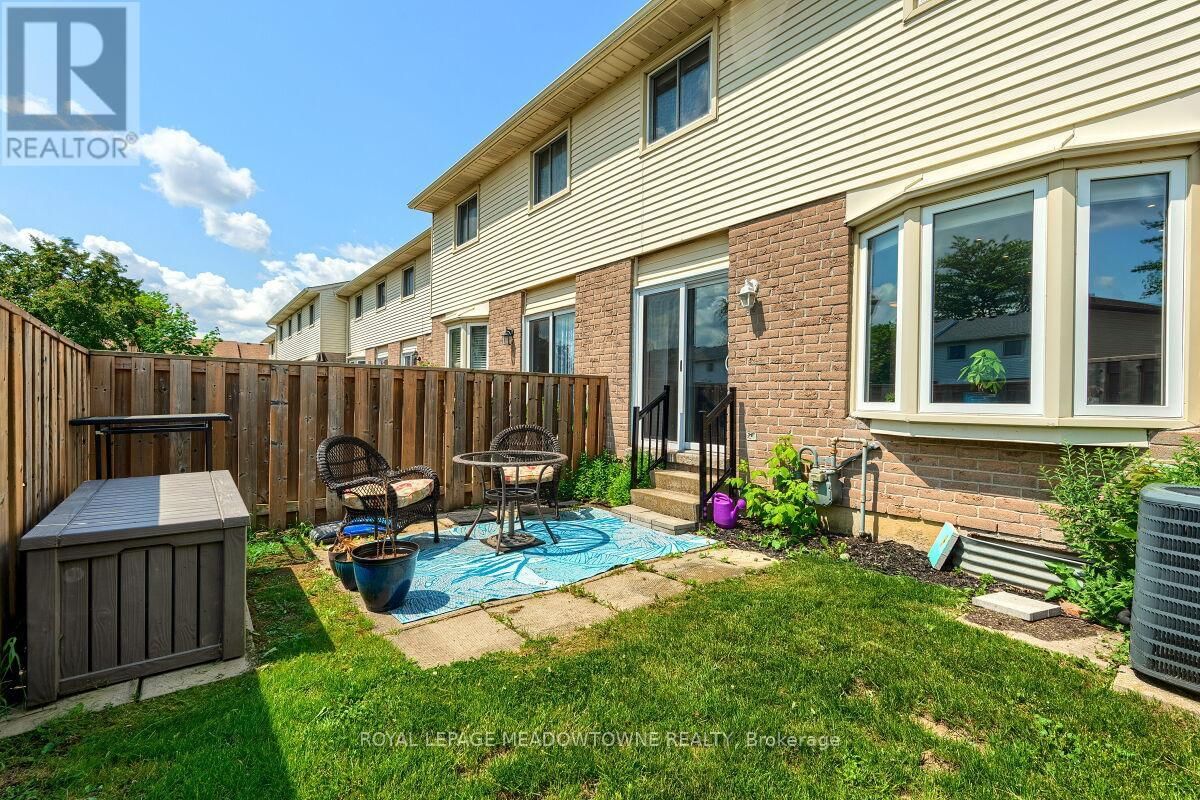 87 - 860 RYMAL ROAD EAST Image 32