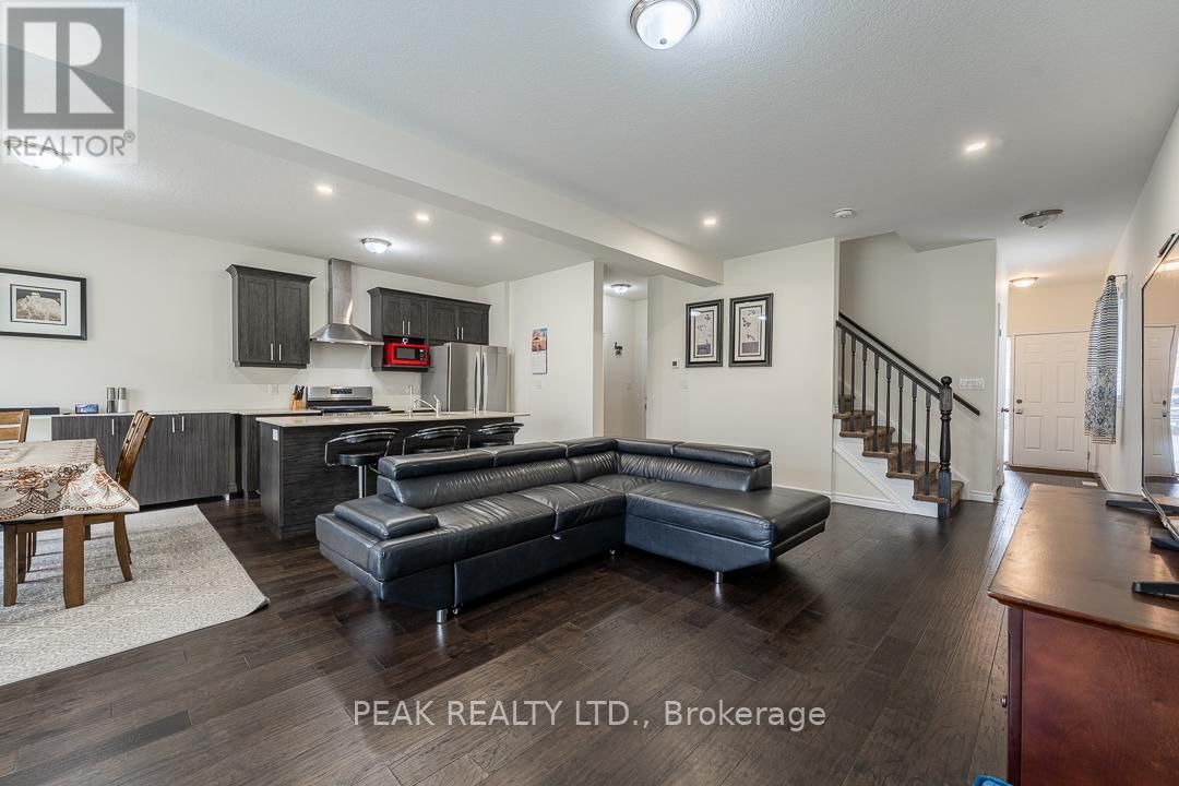 1560 APPLEROCK AVENUE Image 10