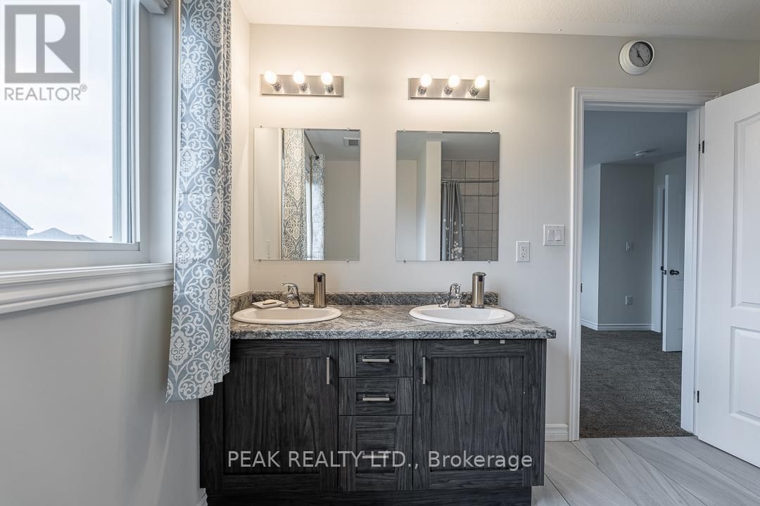 1560 APPLEROCK AVENUE Image 15