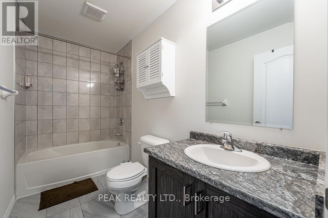 1560 APPLEROCK AVENUE Image 21