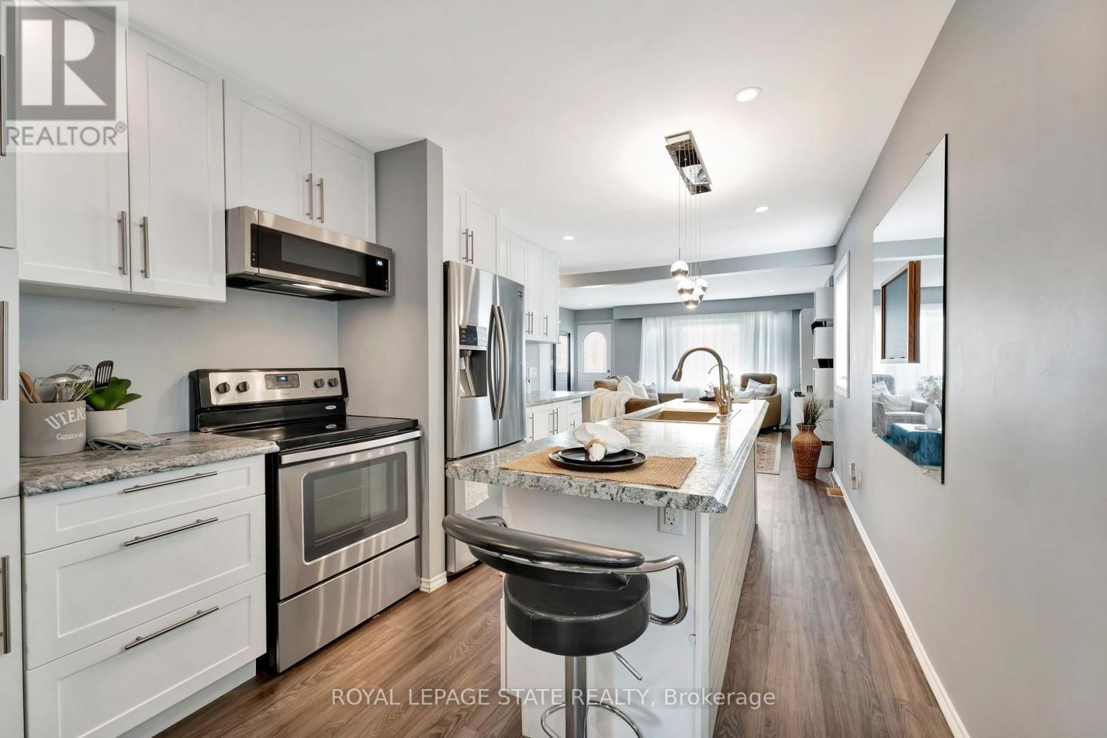 26 ADELINE AVENUE Image 13