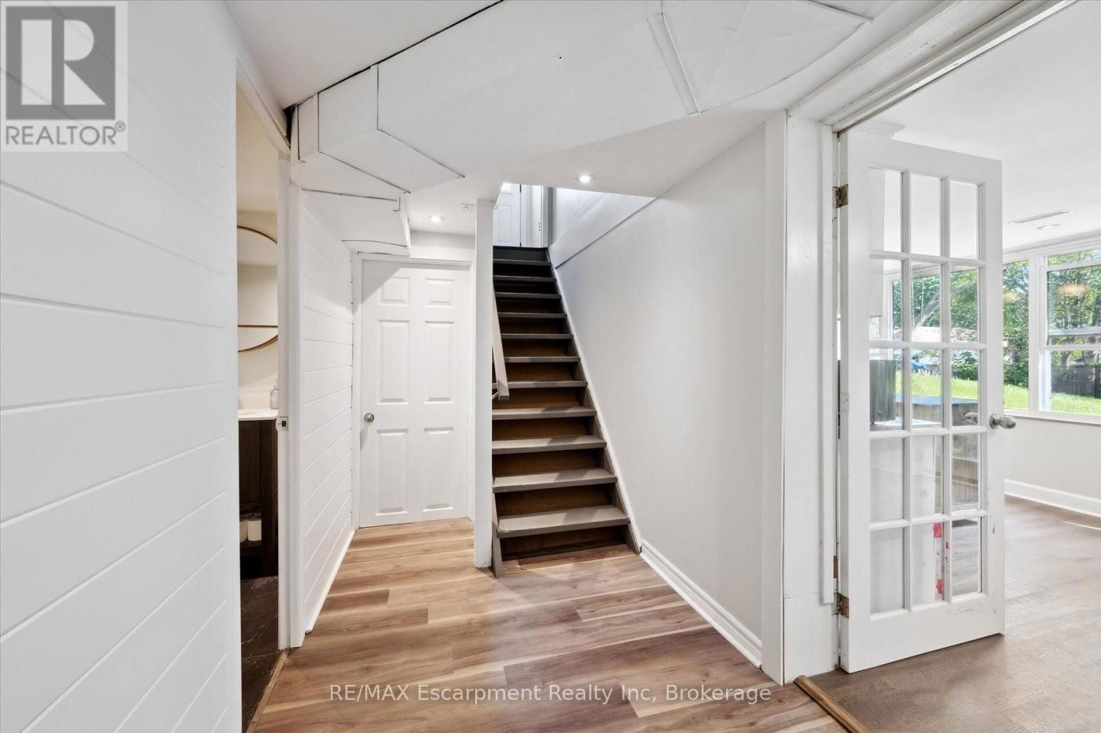 27 NORFOLK AVENUE Image 16