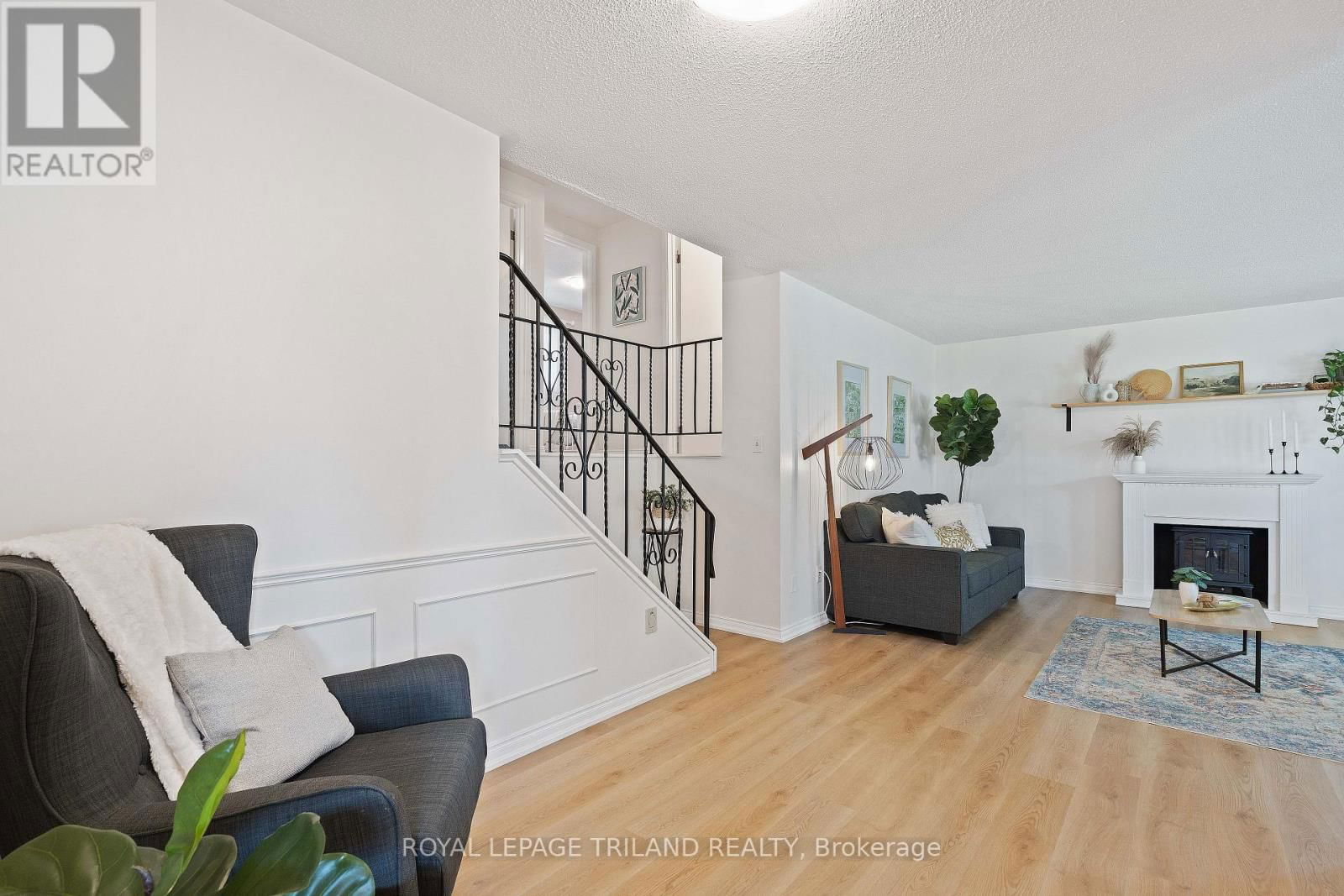 126 HIGHVIEW DRIVE Image 18