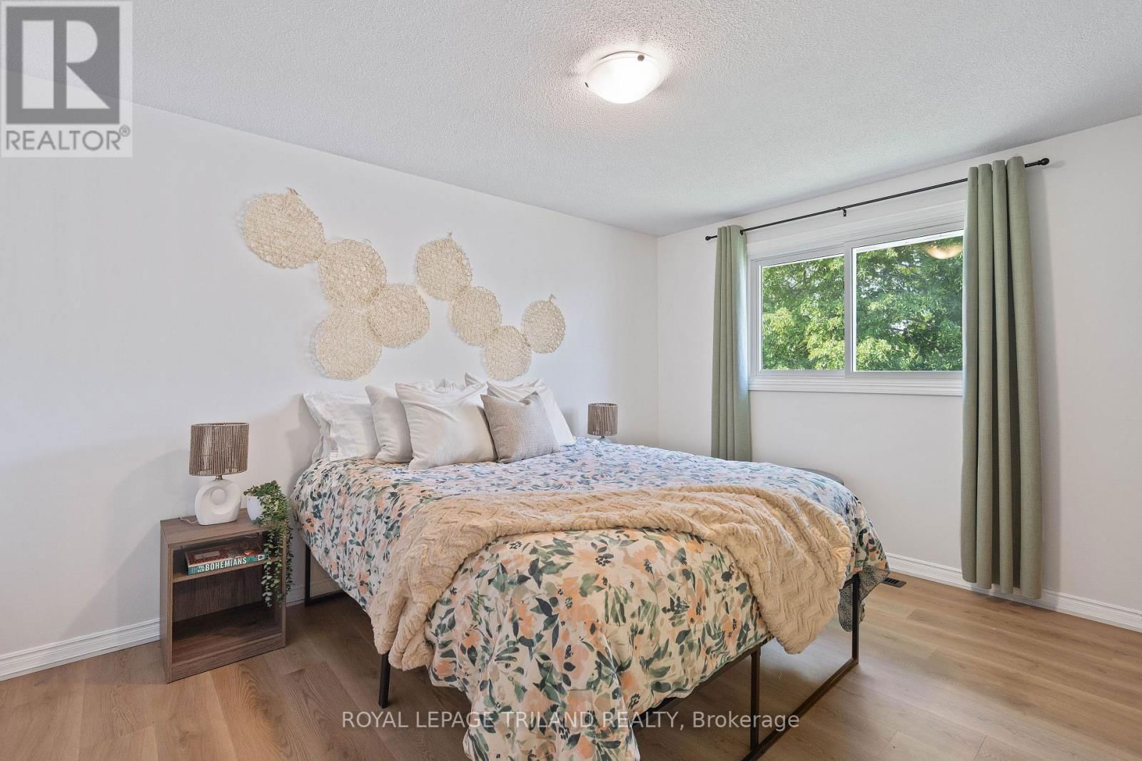 126 HIGHVIEW DRIVE Image 26