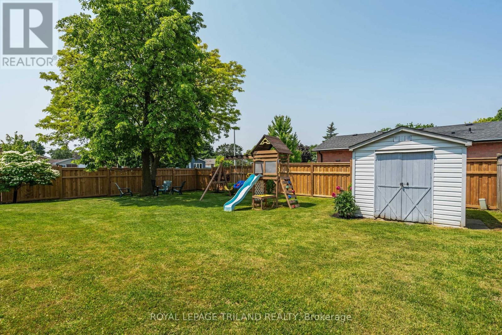 126 HIGHVIEW DRIVE Image 44