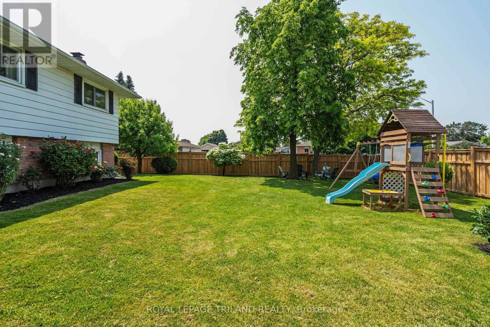 126 HIGHVIEW DRIVE Image 45