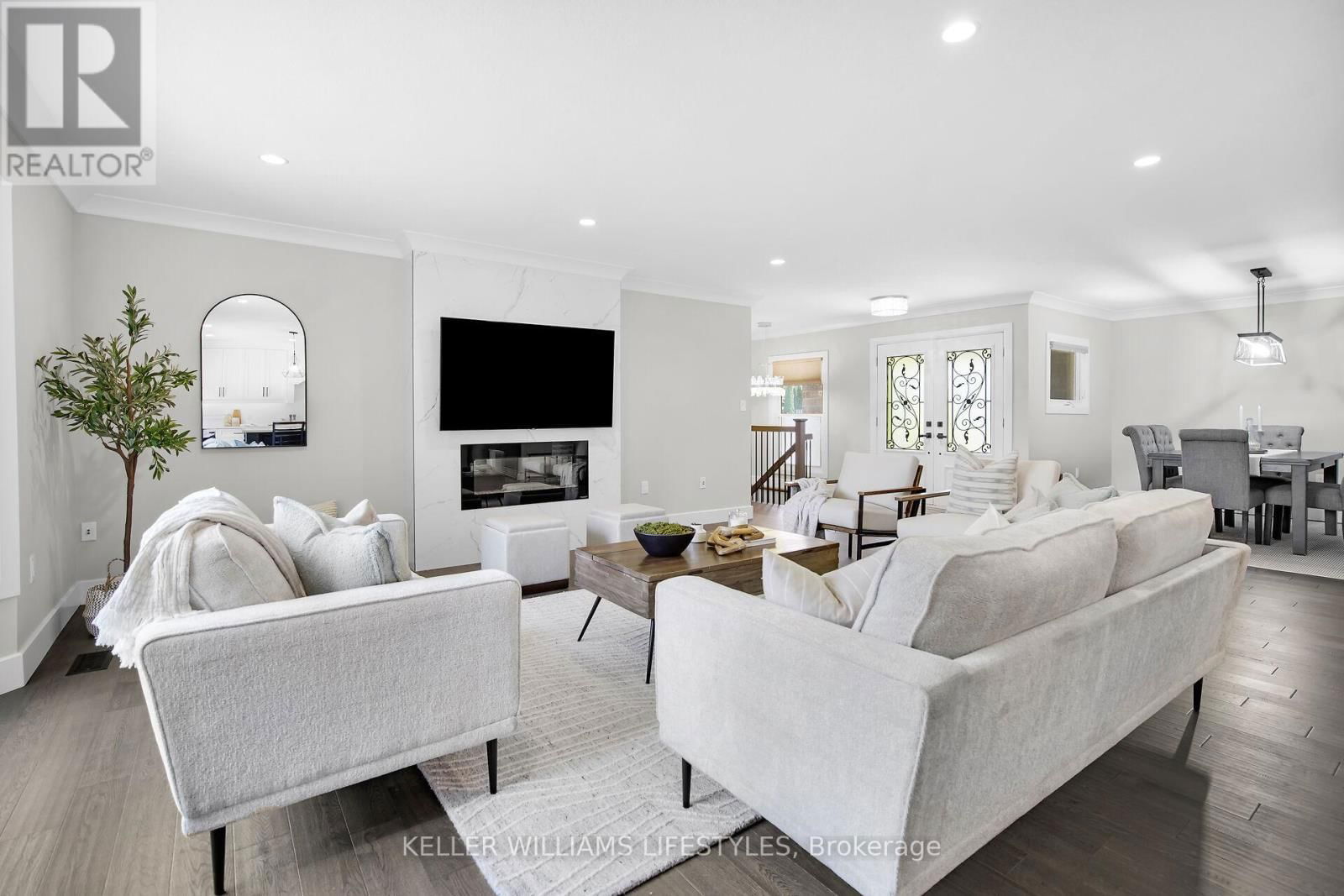 61 SHAVIAN BOULEVARD Image 12