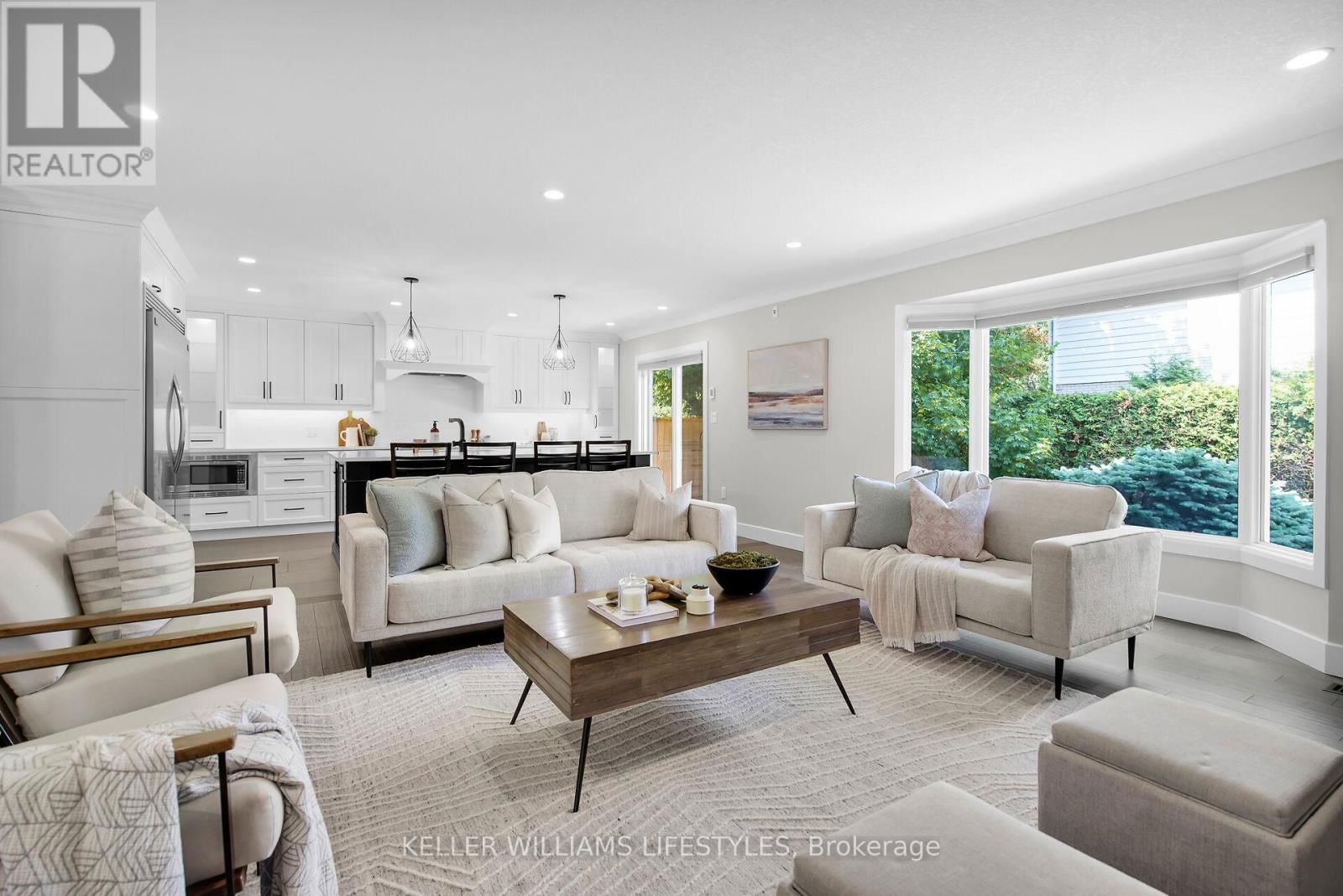 61 SHAVIAN BOULEVARD Image 14