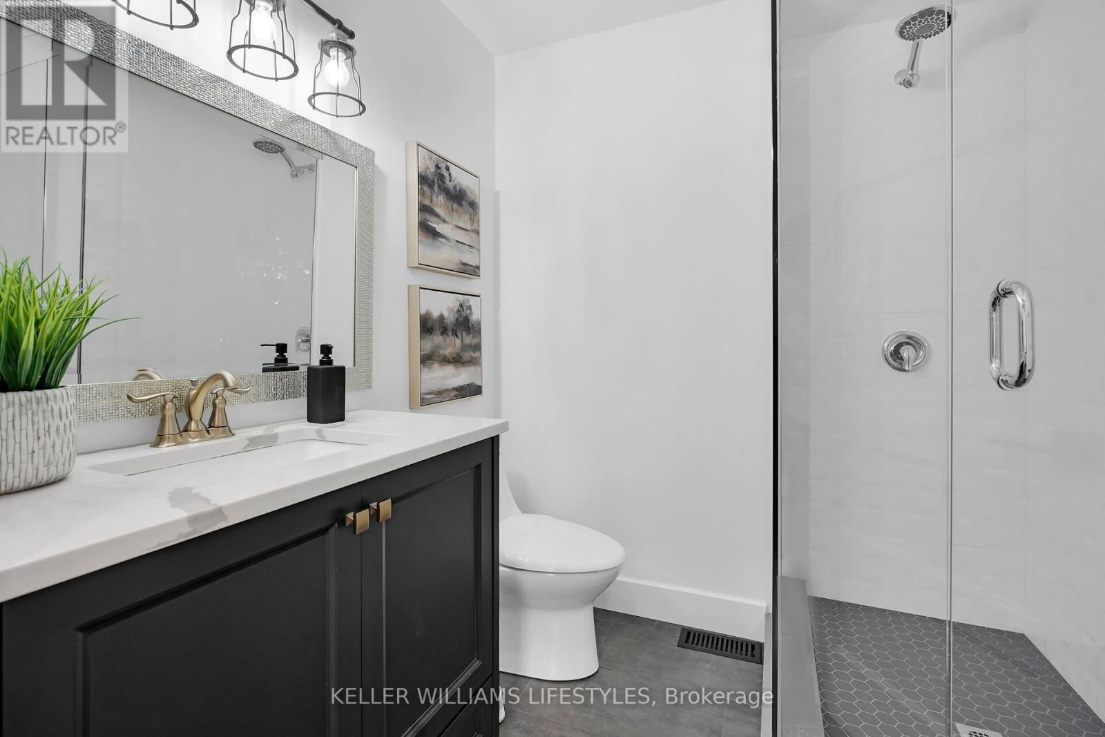 61 SHAVIAN BOULEVARD Image 28