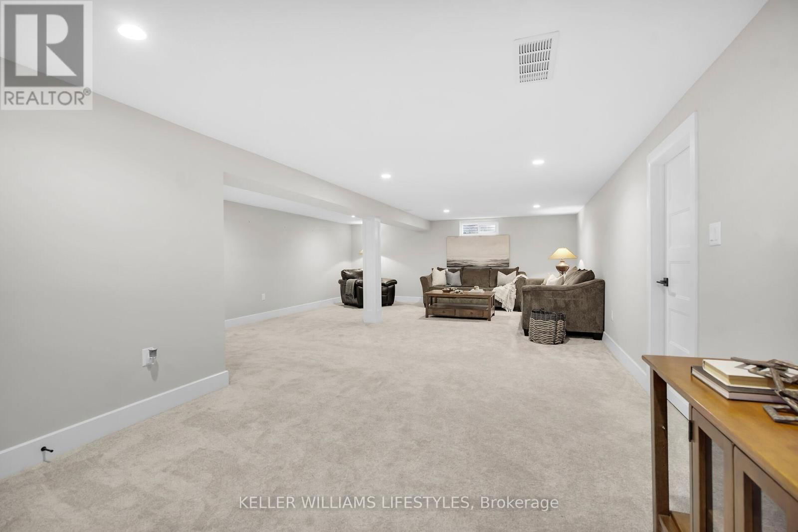 61 SHAVIAN BOULEVARD Image 30