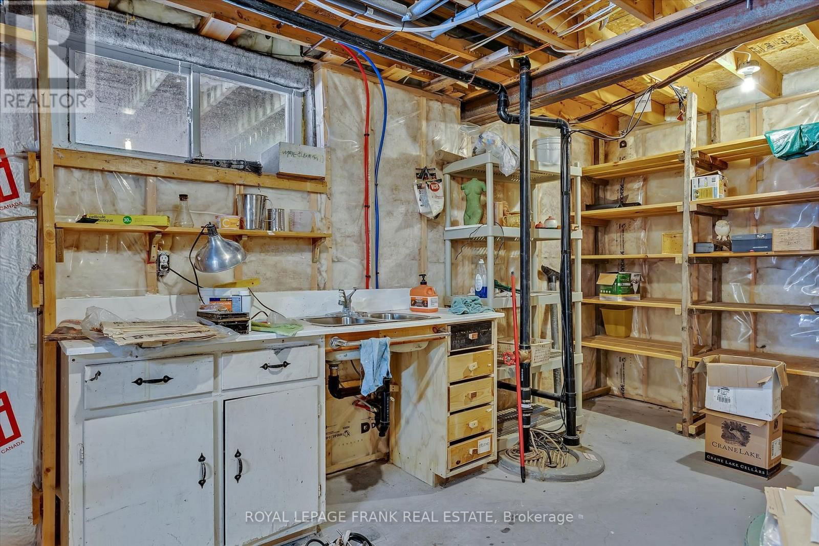 18 EAST BEEHIVE DRIVE Image 36