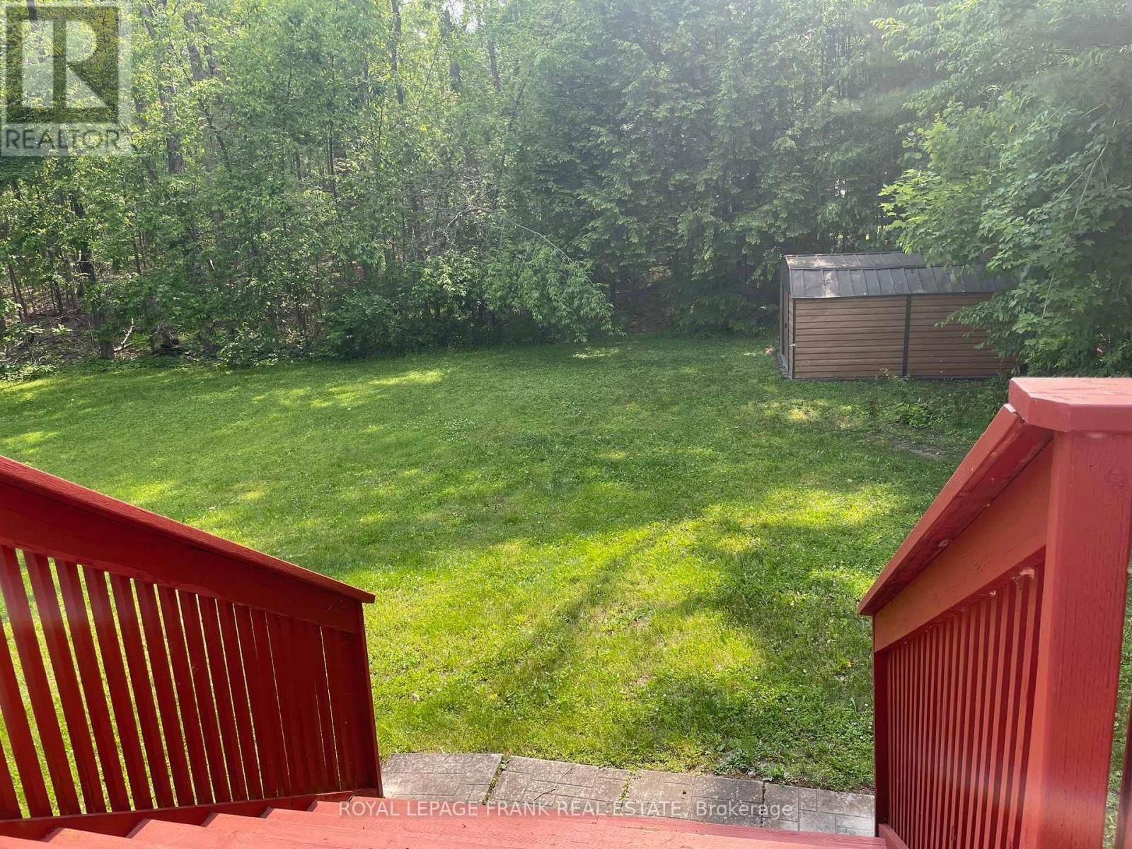 18 EAST BEEHIVE DRIVE Image 46