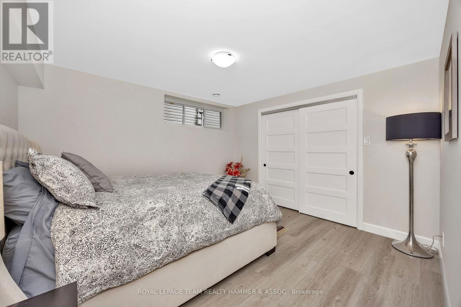 332 MOONLIGHT DRIVE Image 37