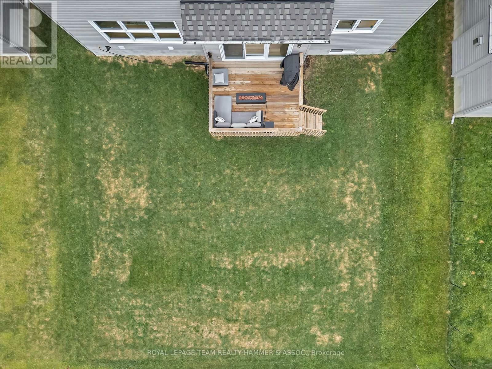 332 MOONLIGHT DRIVE Image 48