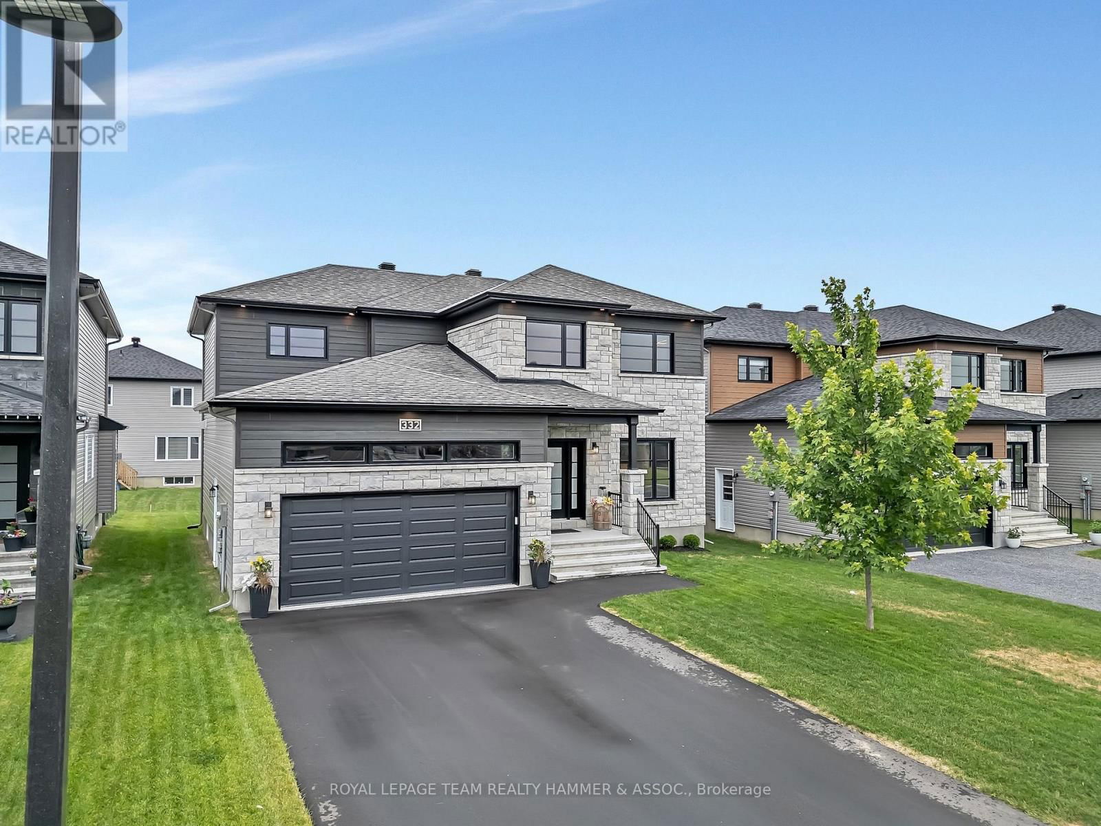 332 MOONLIGHT DRIVE Image 49