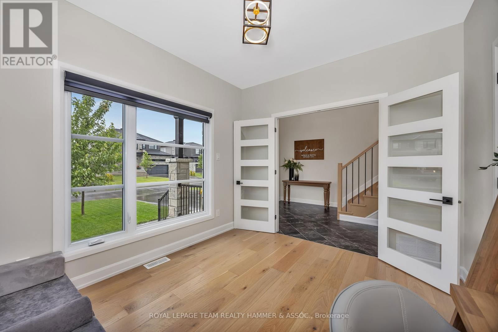 332 MOONLIGHT DRIVE Image 7