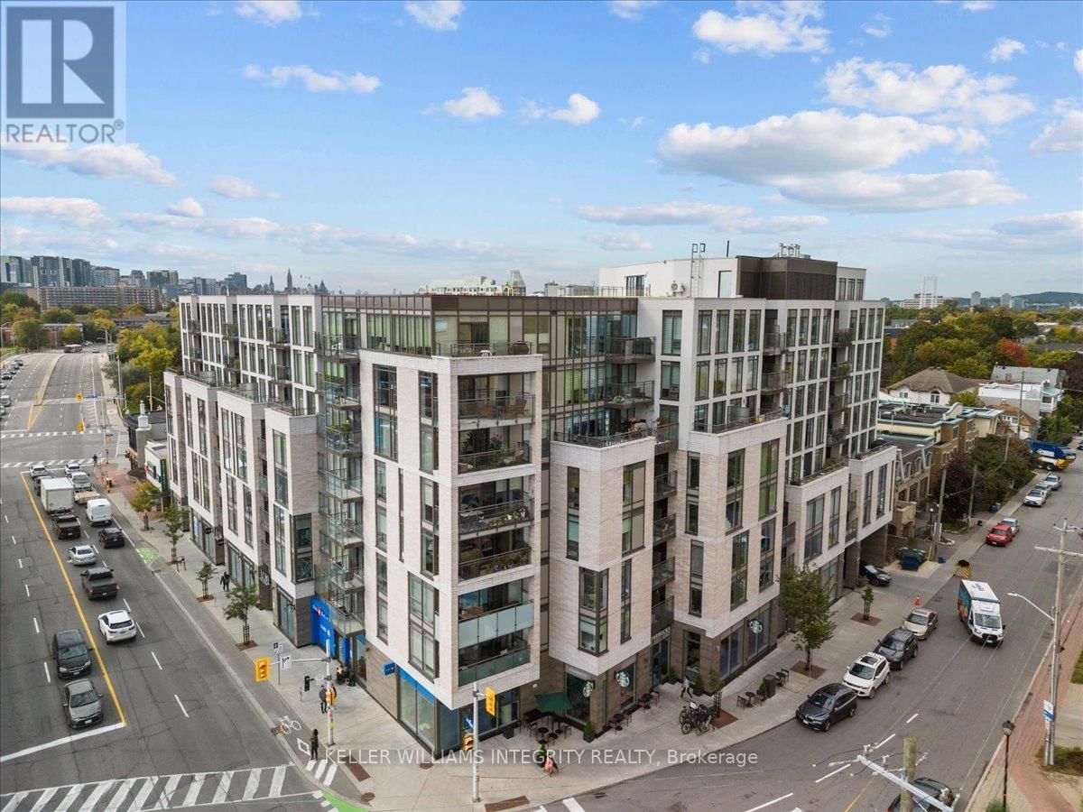 304 - 411 MACKAY STREET Image 1
