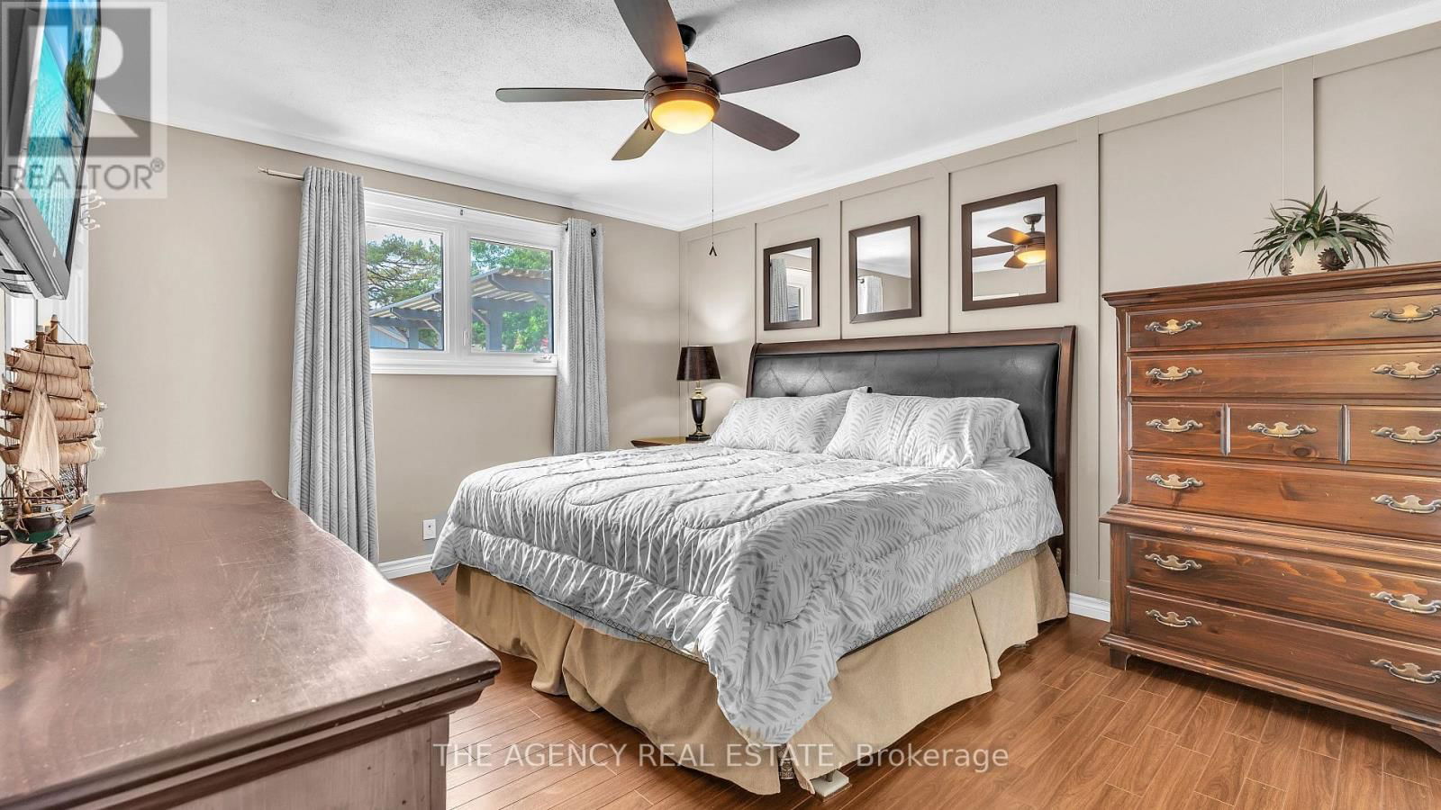 5 NORA PLACE Image 16