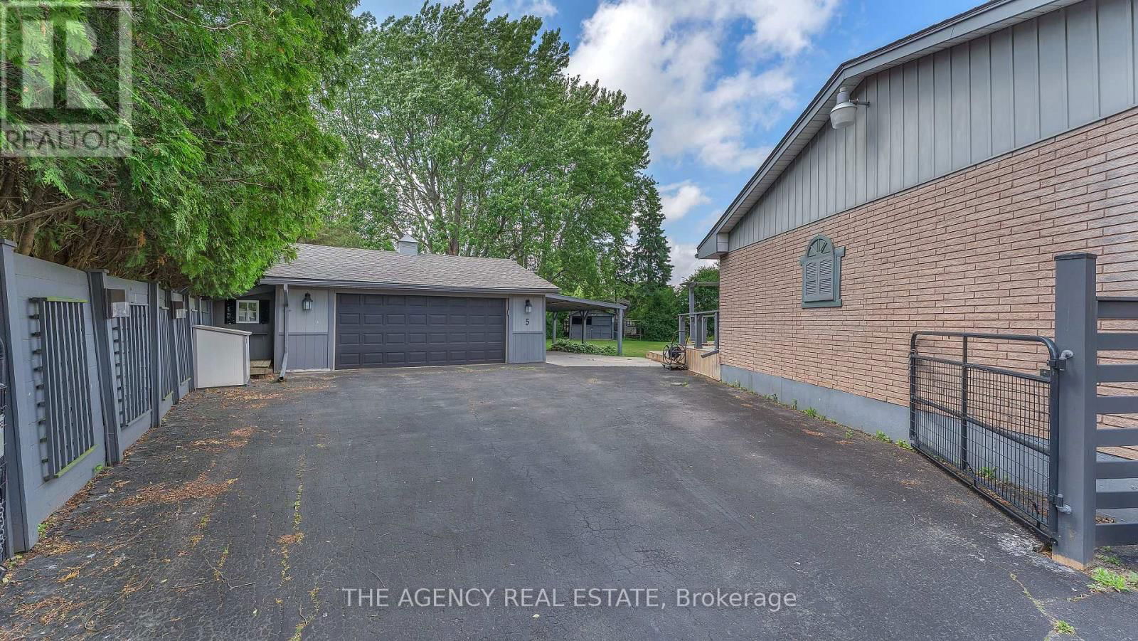 5 NORA PLACE Image 27