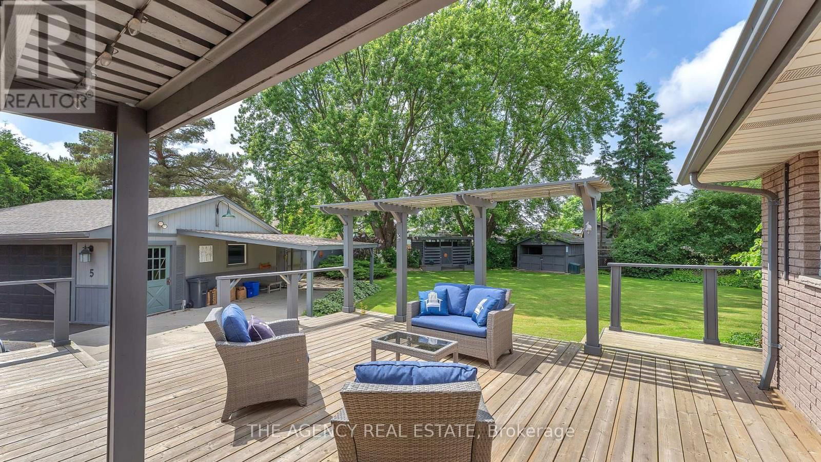 5 NORA PLACE Image 30