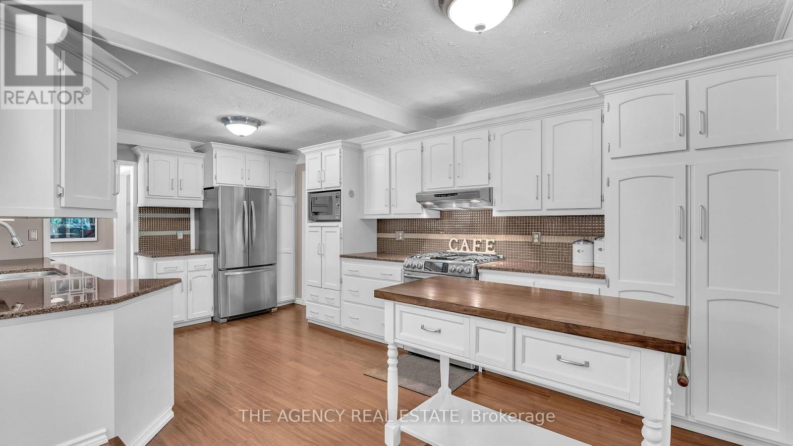 5 NORA PLACE Image 6