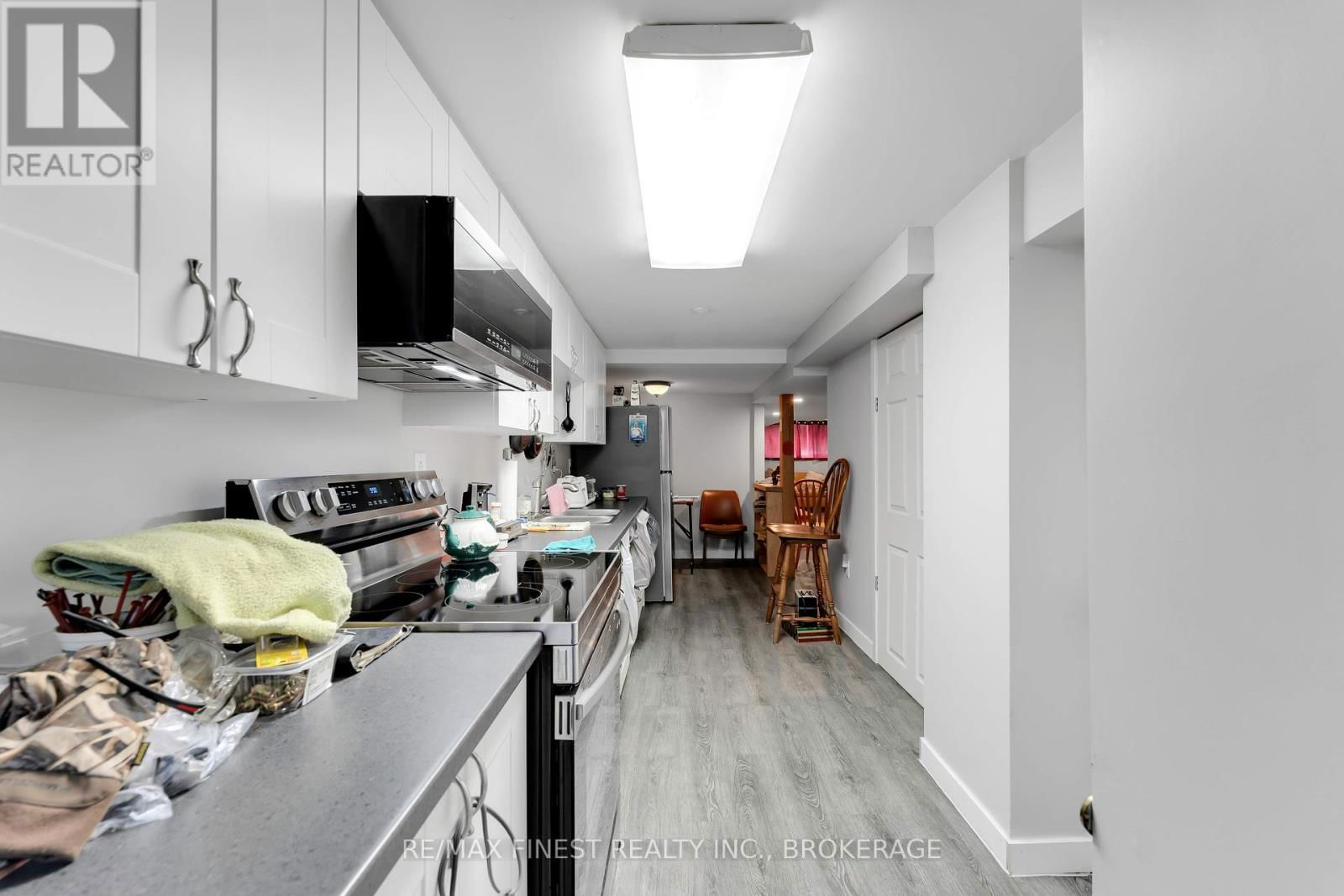 21 CARRIAGE COURT AVENUE Image 26
