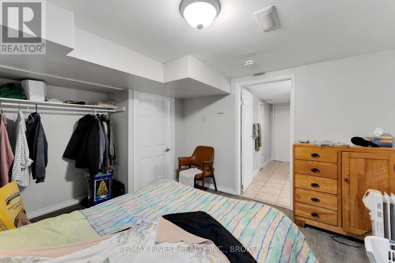 21 CARRIAGE COURT AVENUE Image 30