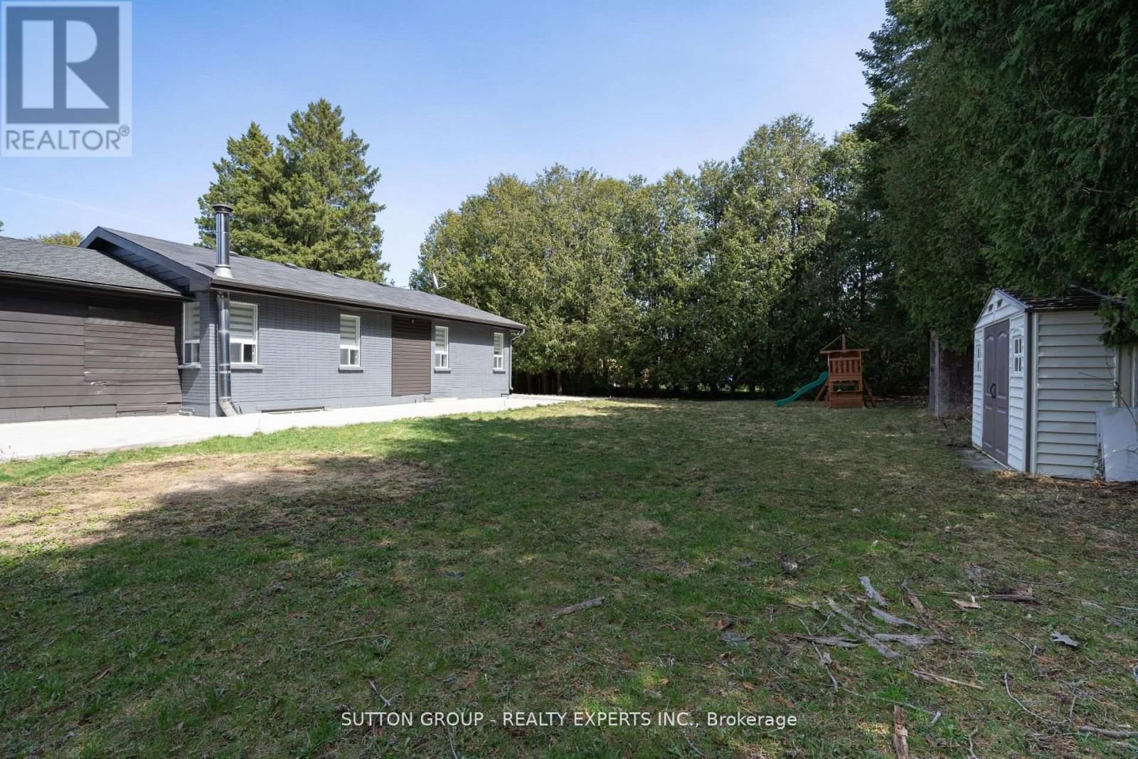 4934 TRAFALGAR ROAD NORTH Image 15