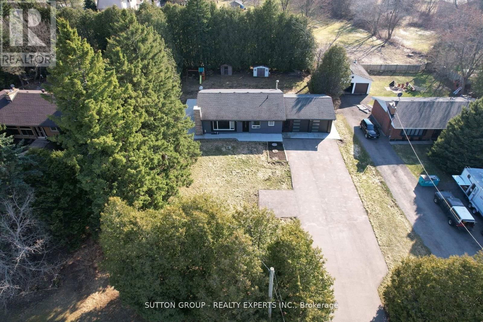 4934 TRAFALGAR ROAD NORTH Image 3