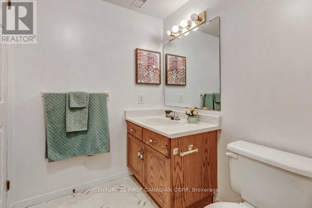 5 GOLDING PLACE Image 12
