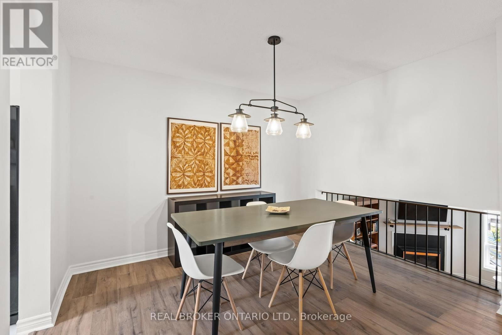 6 ALMOND LANE Image 10