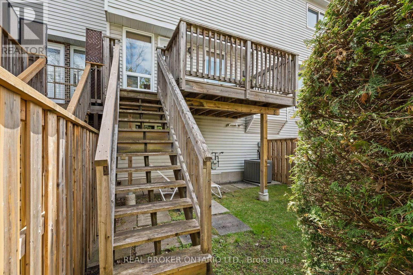 6 ALMOND LANE Image 30