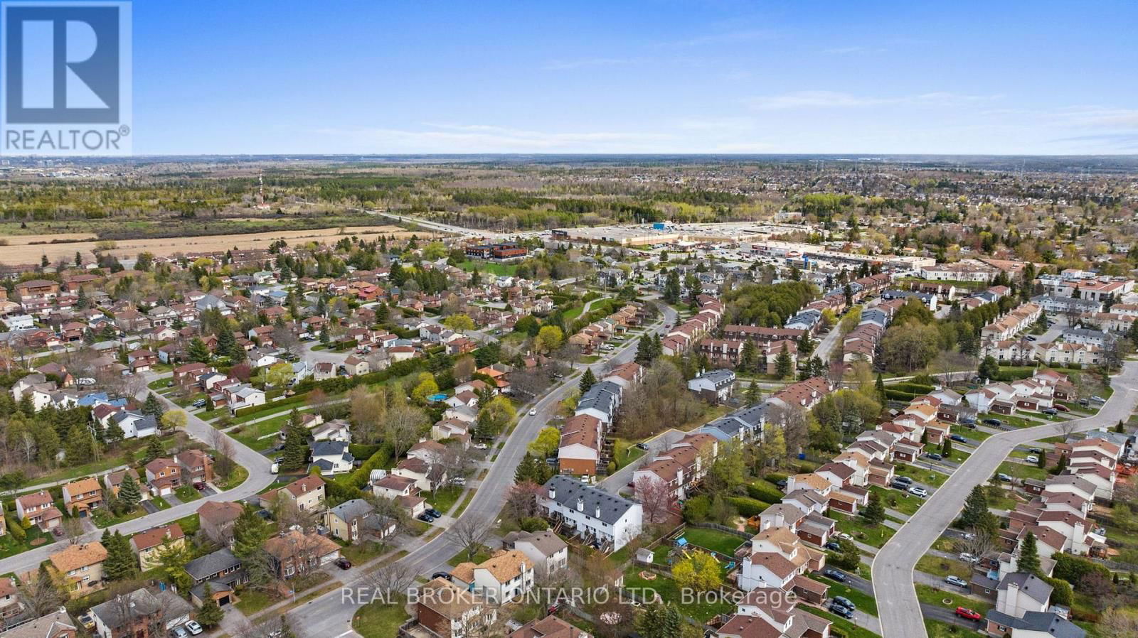 6 ALMOND LANE Image 41