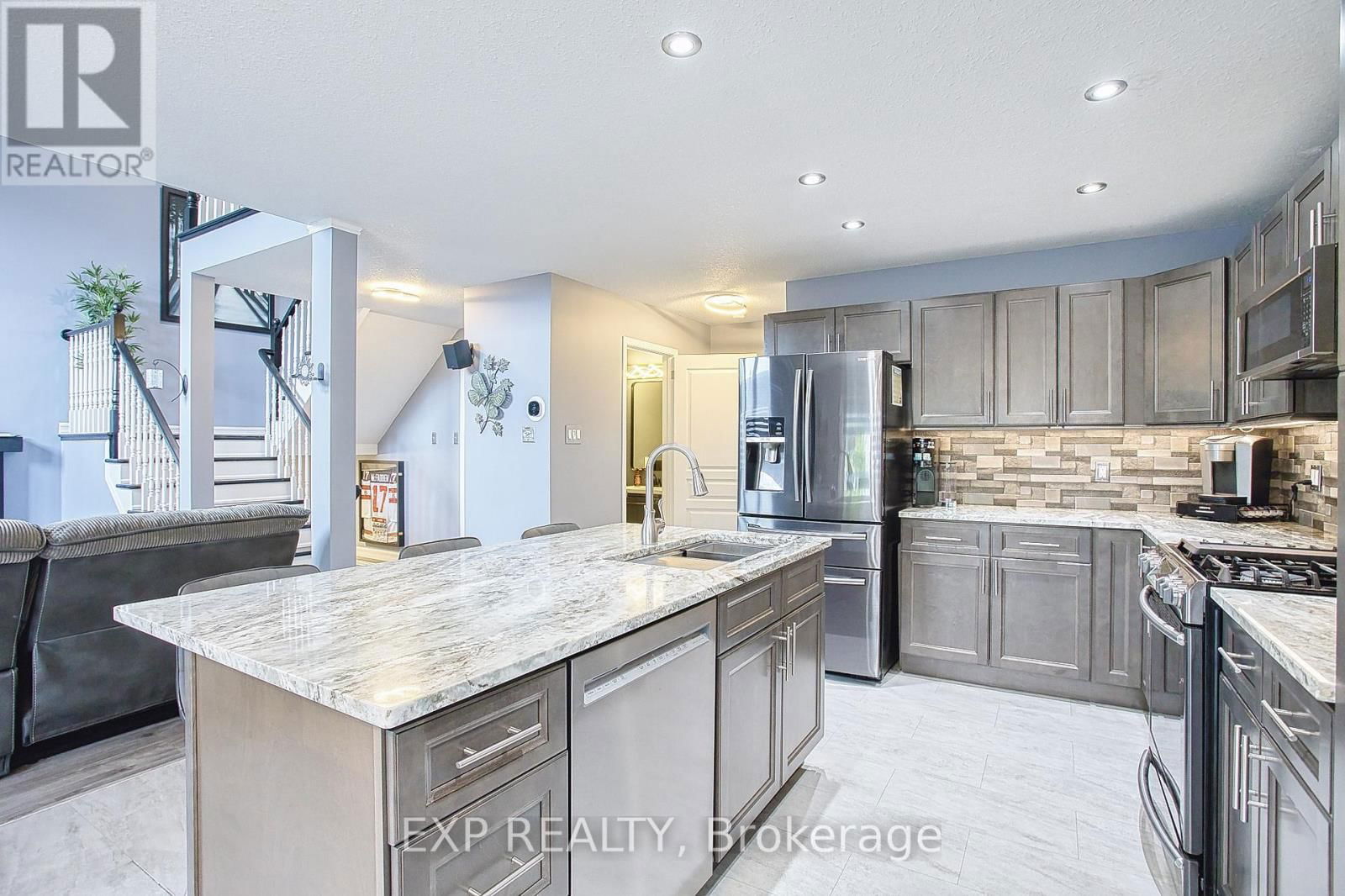101 GOLDEN ACRES DRIVE Image 10