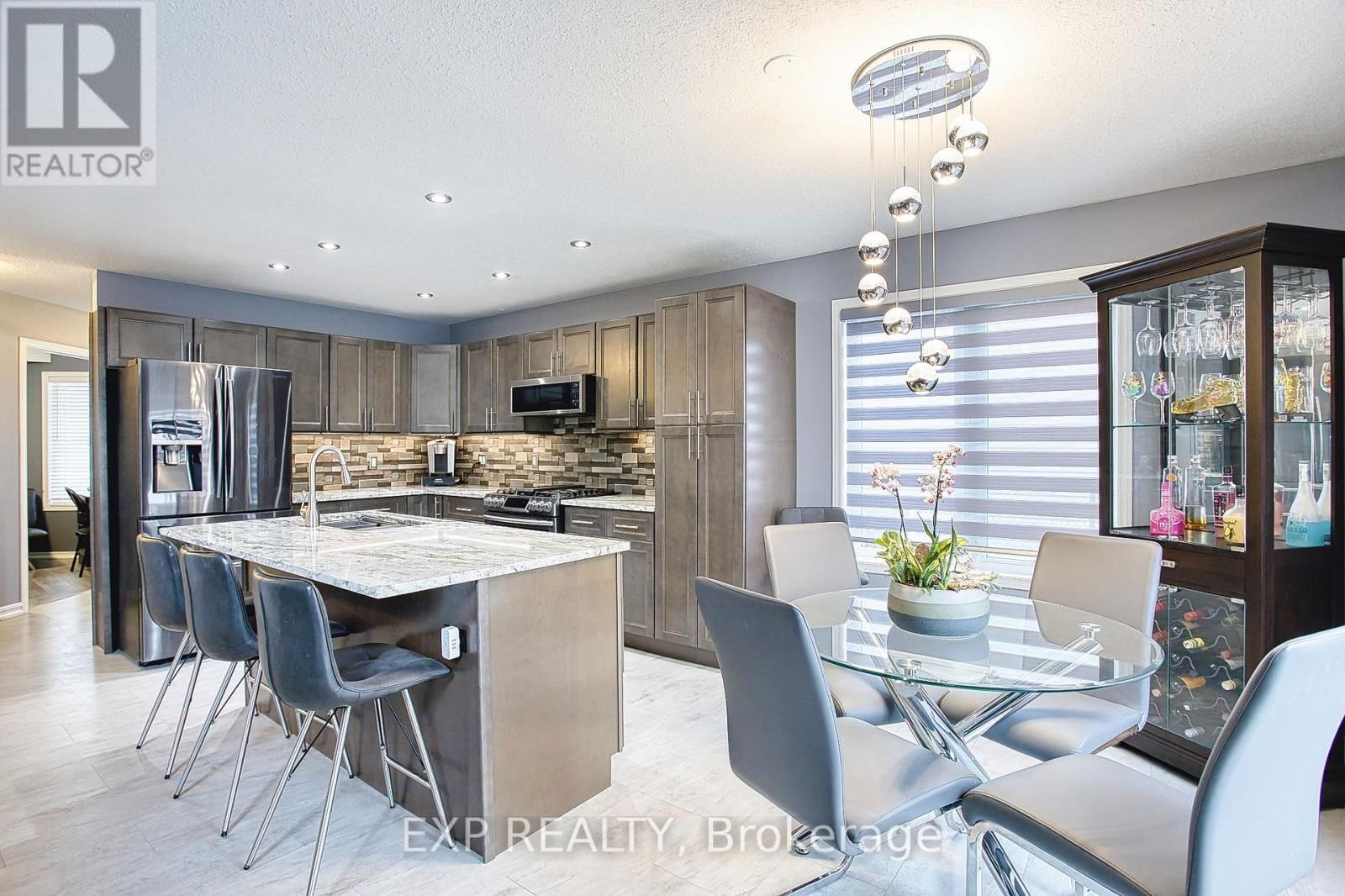 101 GOLDEN ACRES DRIVE Image 11