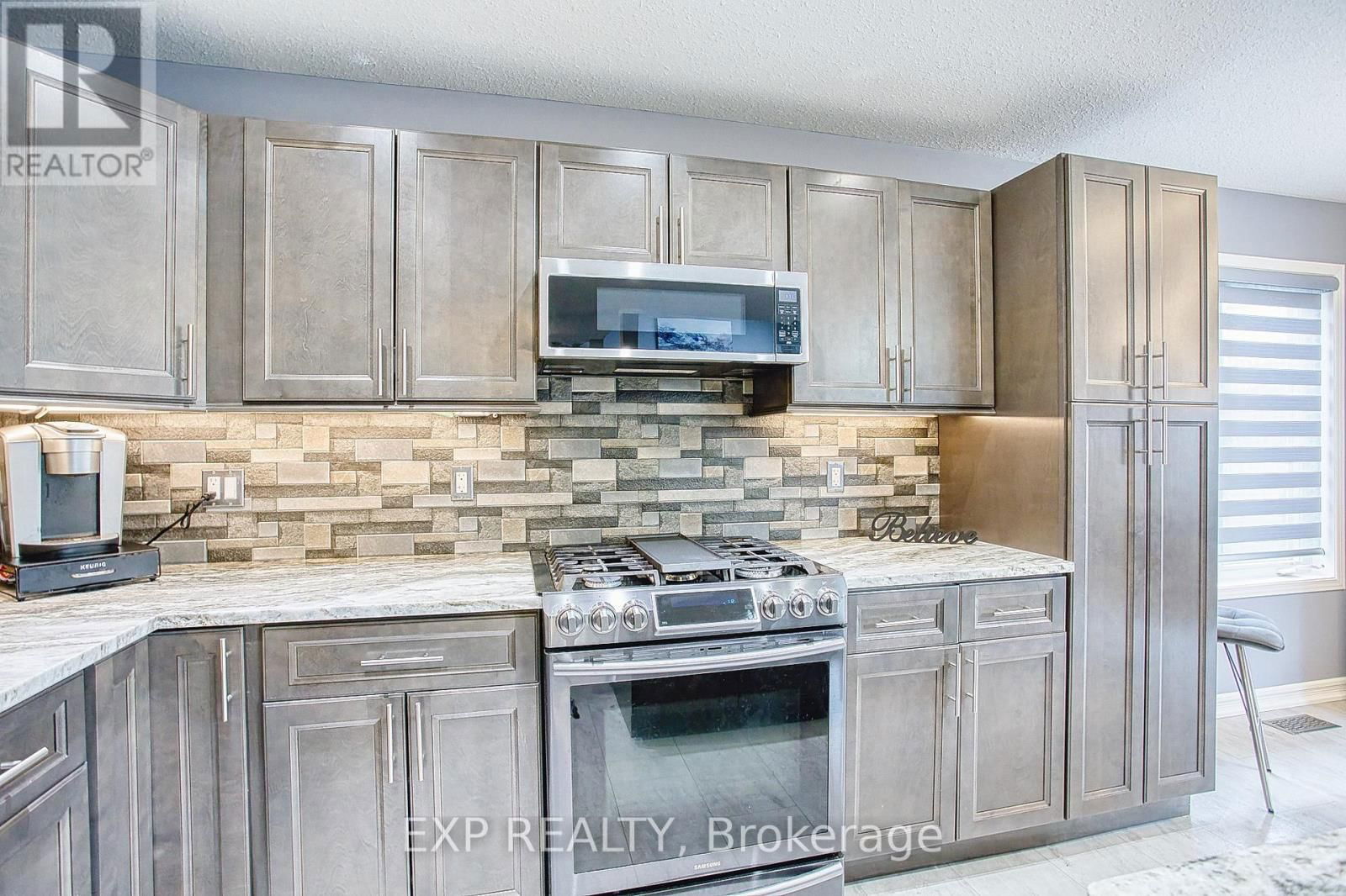 101 GOLDEN ACRES DRIVE Image 12