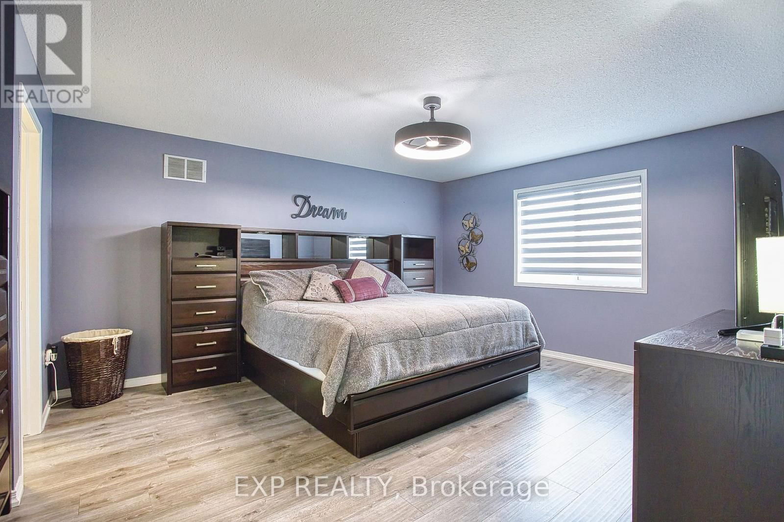 101 GOLDEN ACRES DRIVE Image 19