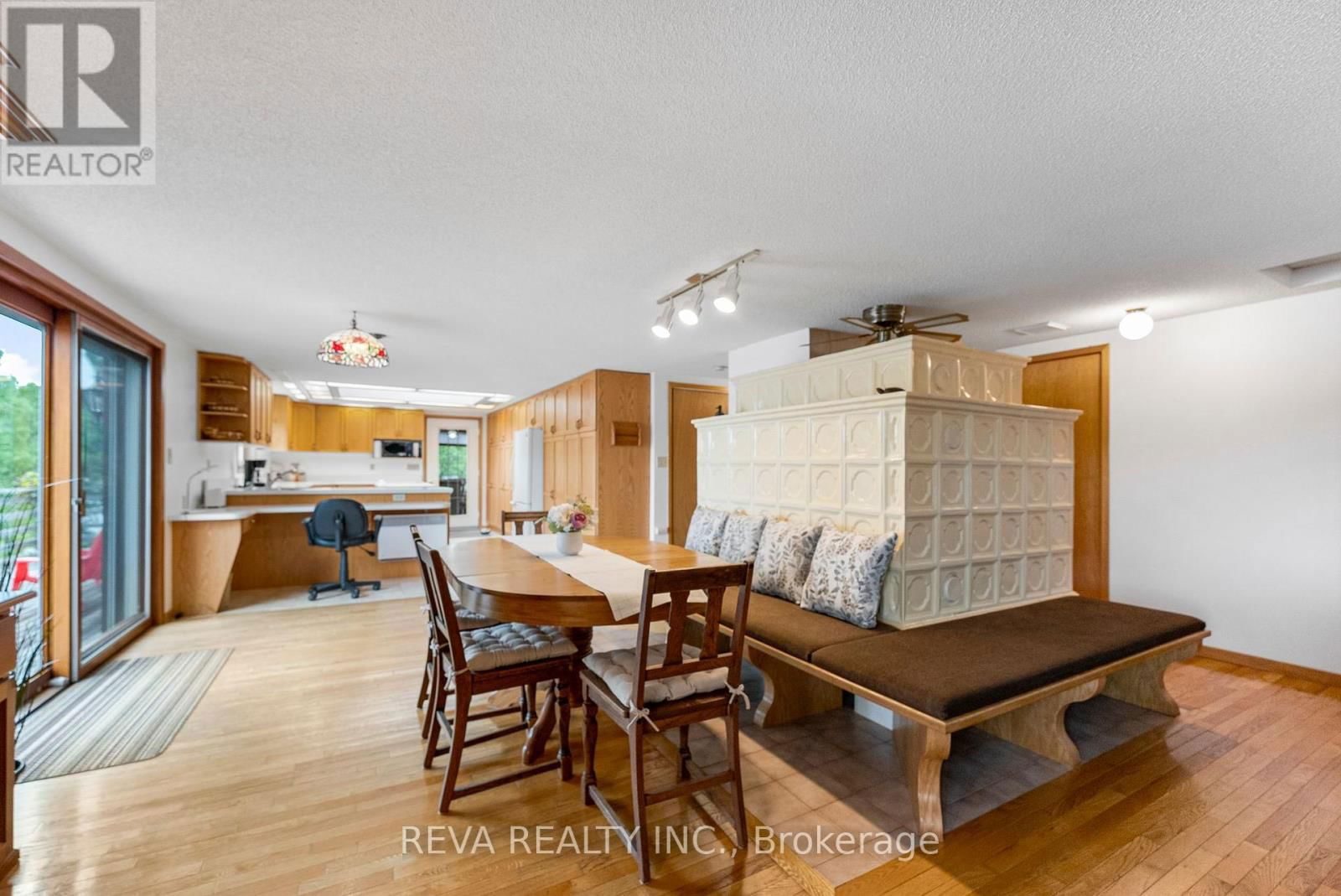 146 MCCAHON ROAD Image 8