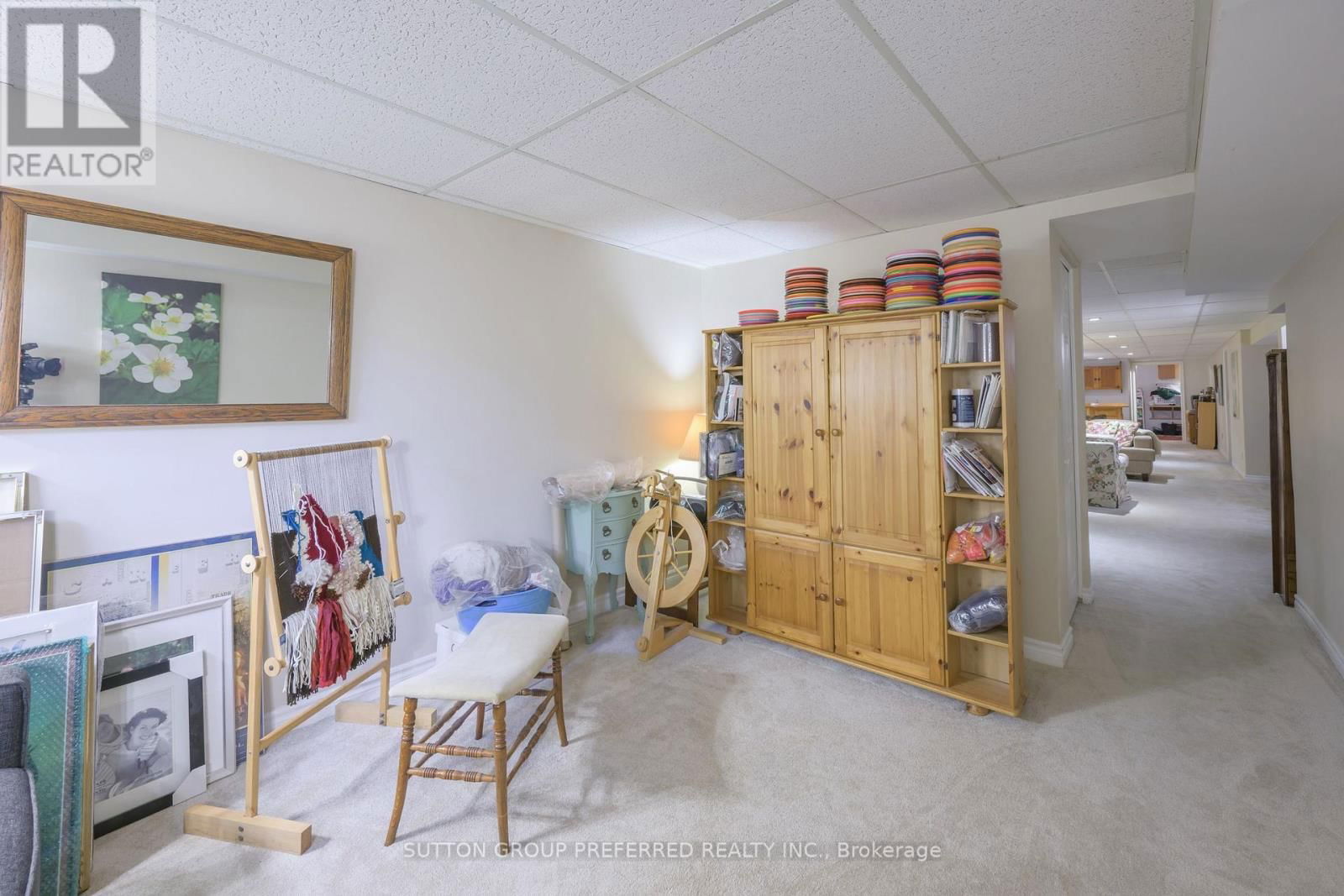 51 - 50 FIDDLERS GREEN ROAD Image 35