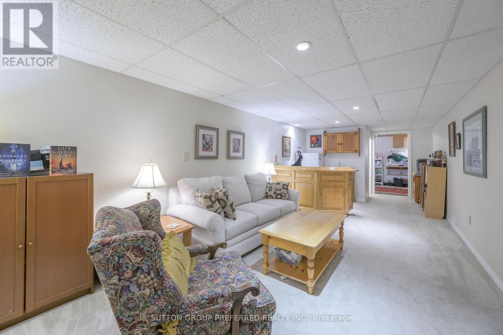 51 - 50 FIDDLERS GREEN ROAD Image 39