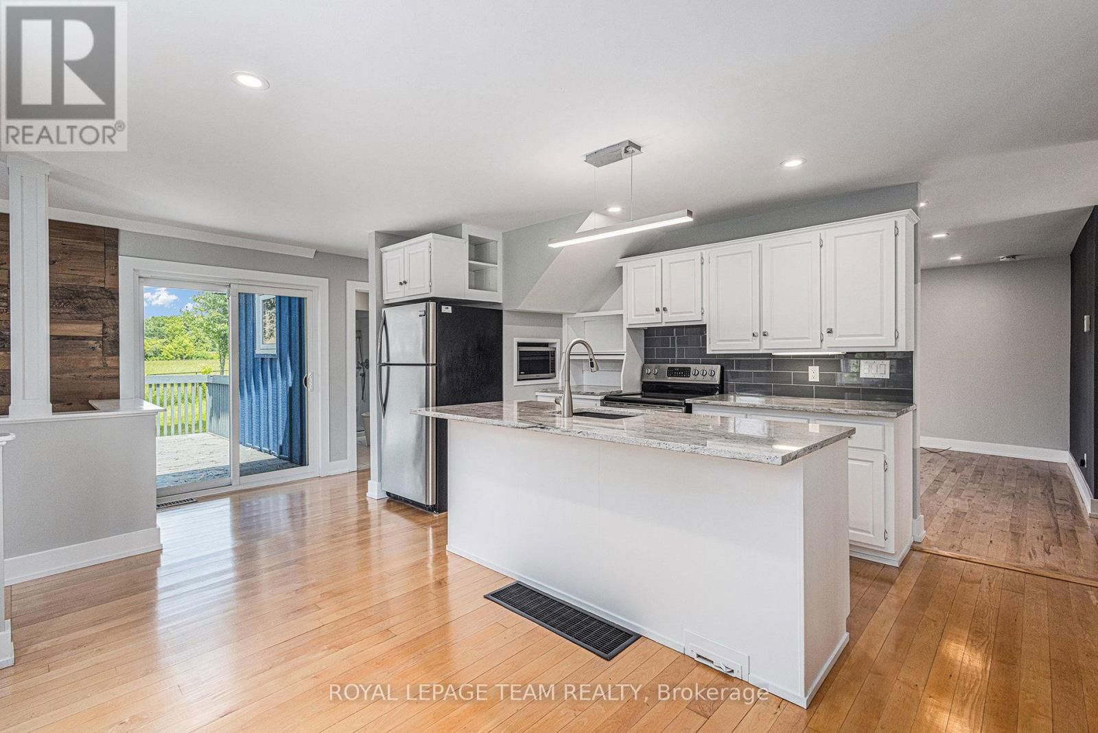 3455 DONNELLY DRIVE Image 10