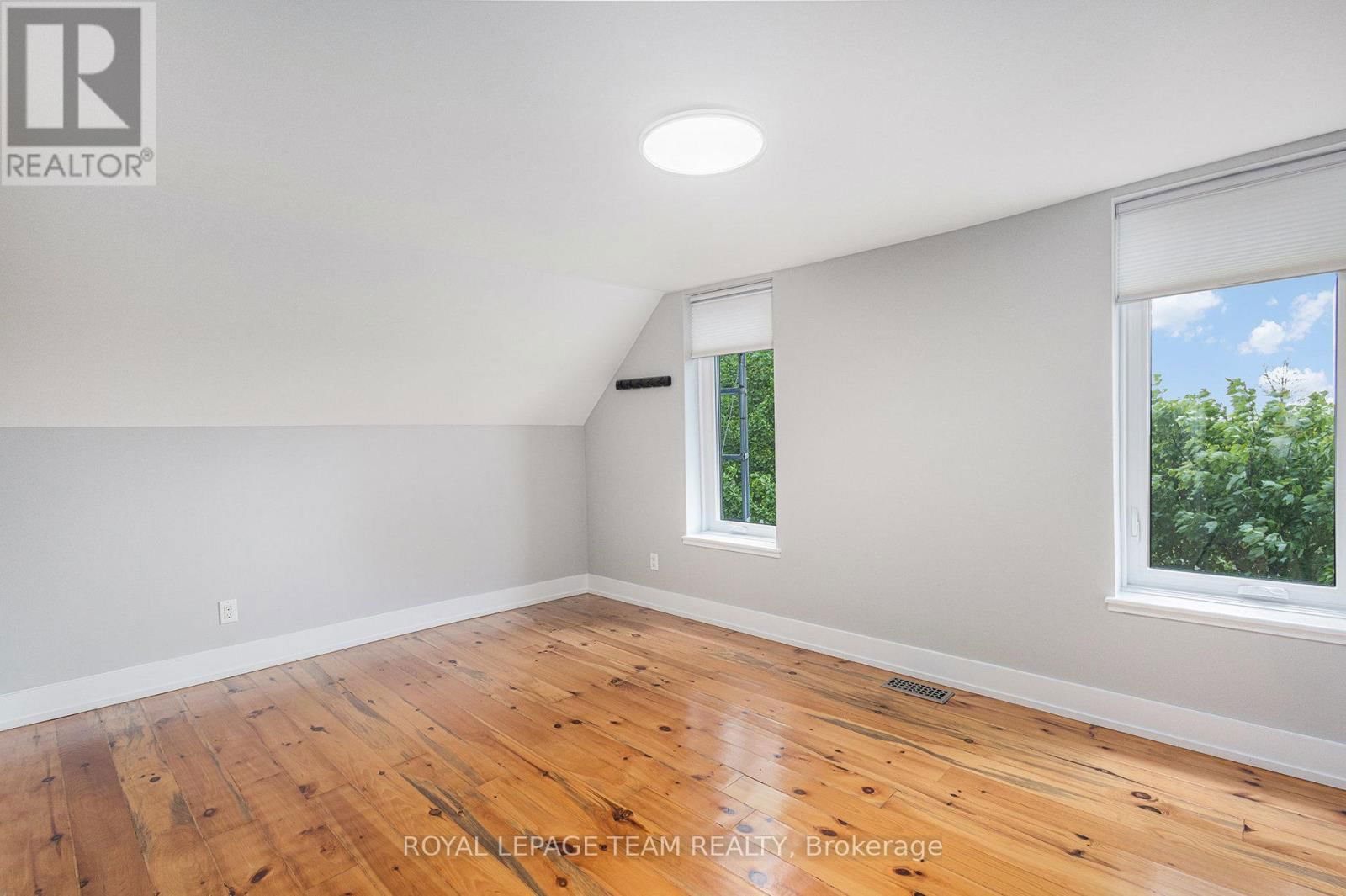 3455 DONNELLY DRIVE Image 12