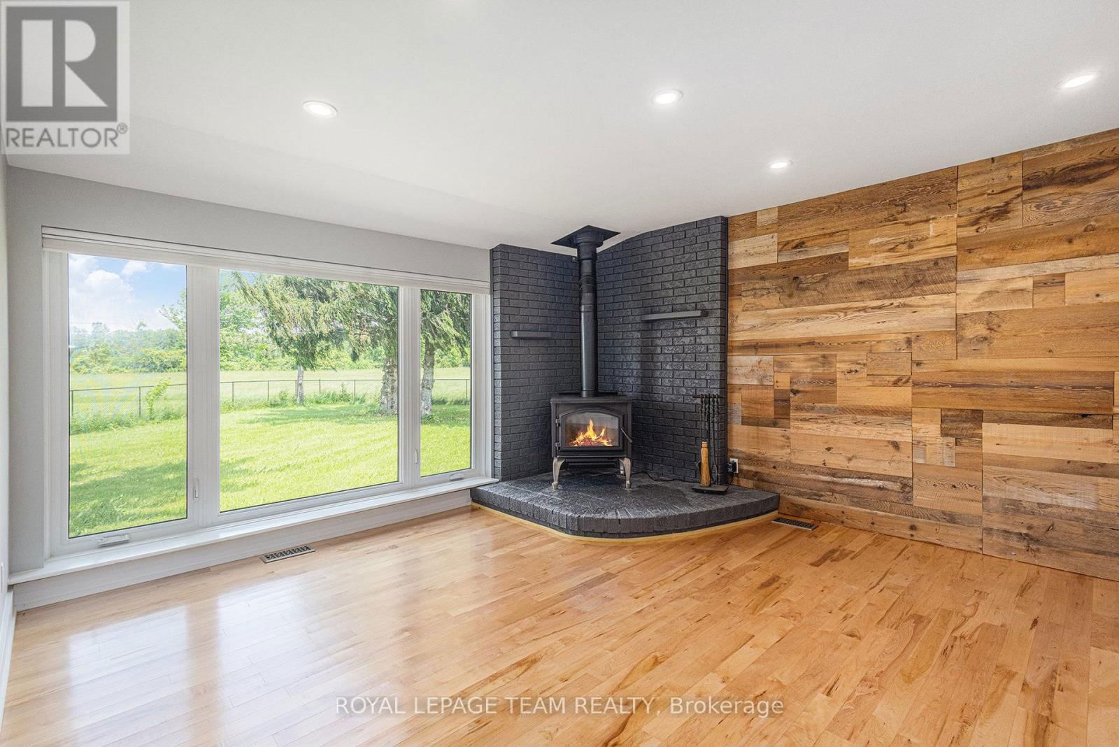 3455 DONNELLY DRIVE Image 6