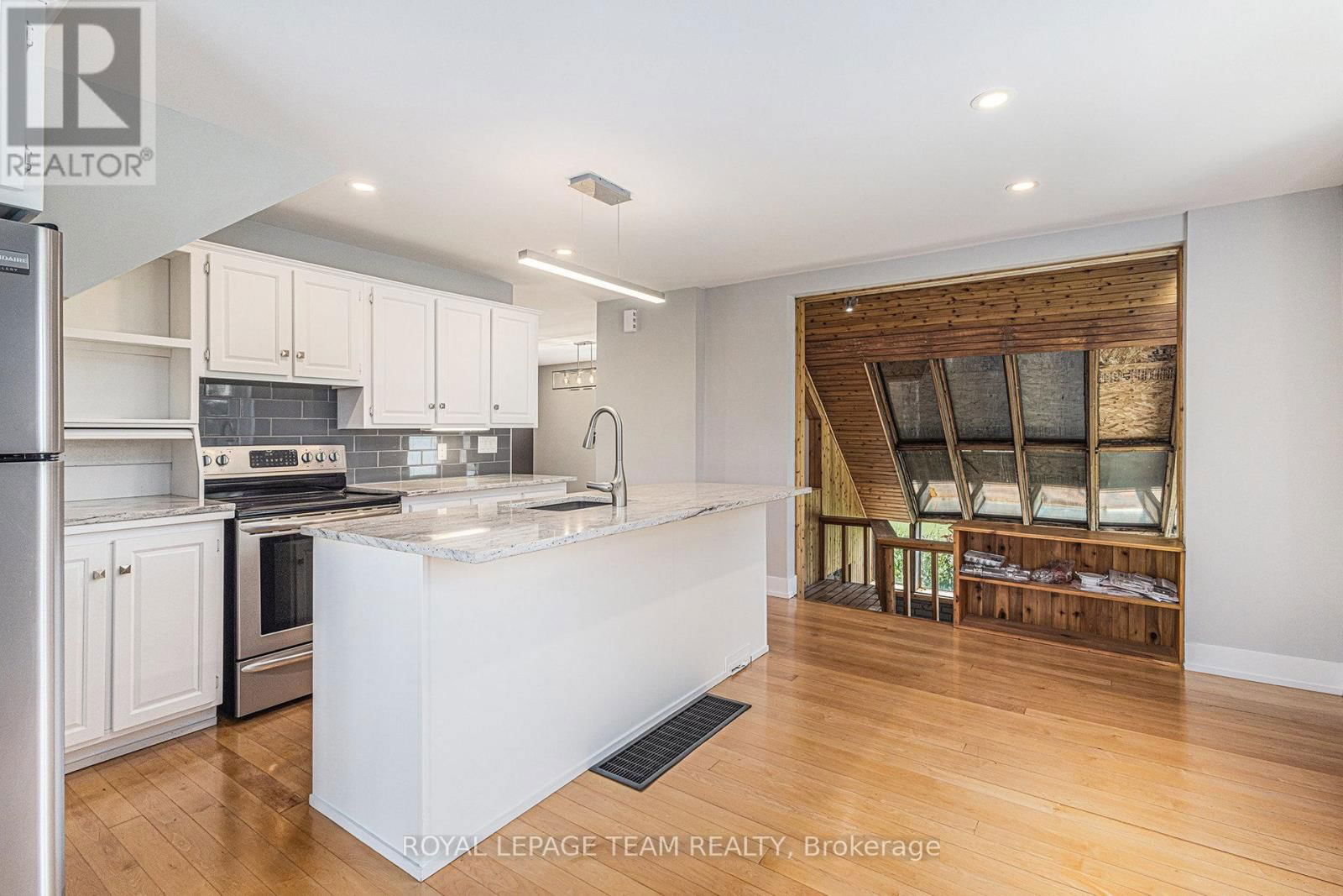 3455 DONNELLY DRIVE Image 9