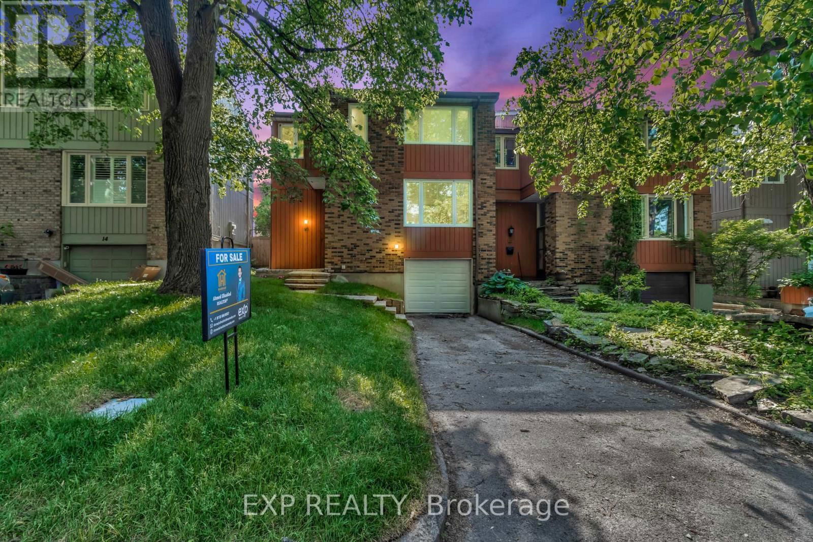 12 BAYSIDE PRIVATE Image 1