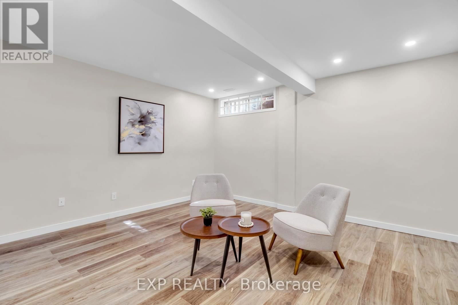 12 BAYSIDE PRIVATE Image 26