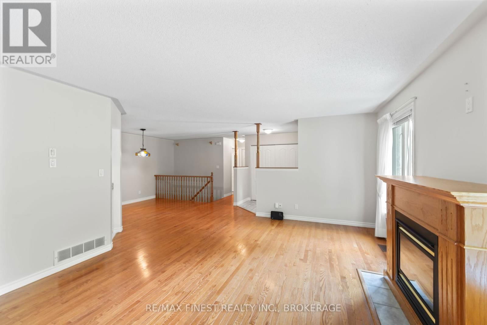 715 MILLWOOD DRIVE Image 16