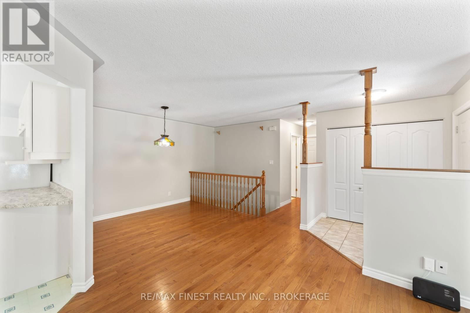 715 MILLWOOD DRIVE Image 17