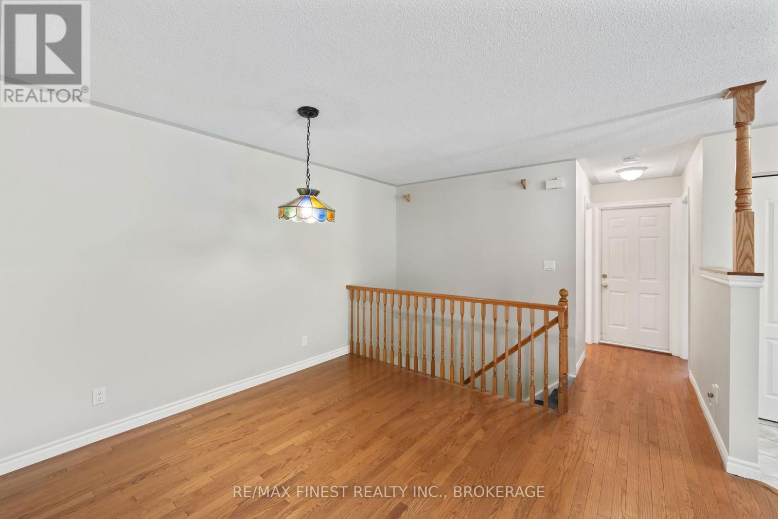 715 MILLWOOD DRIVE Image 18