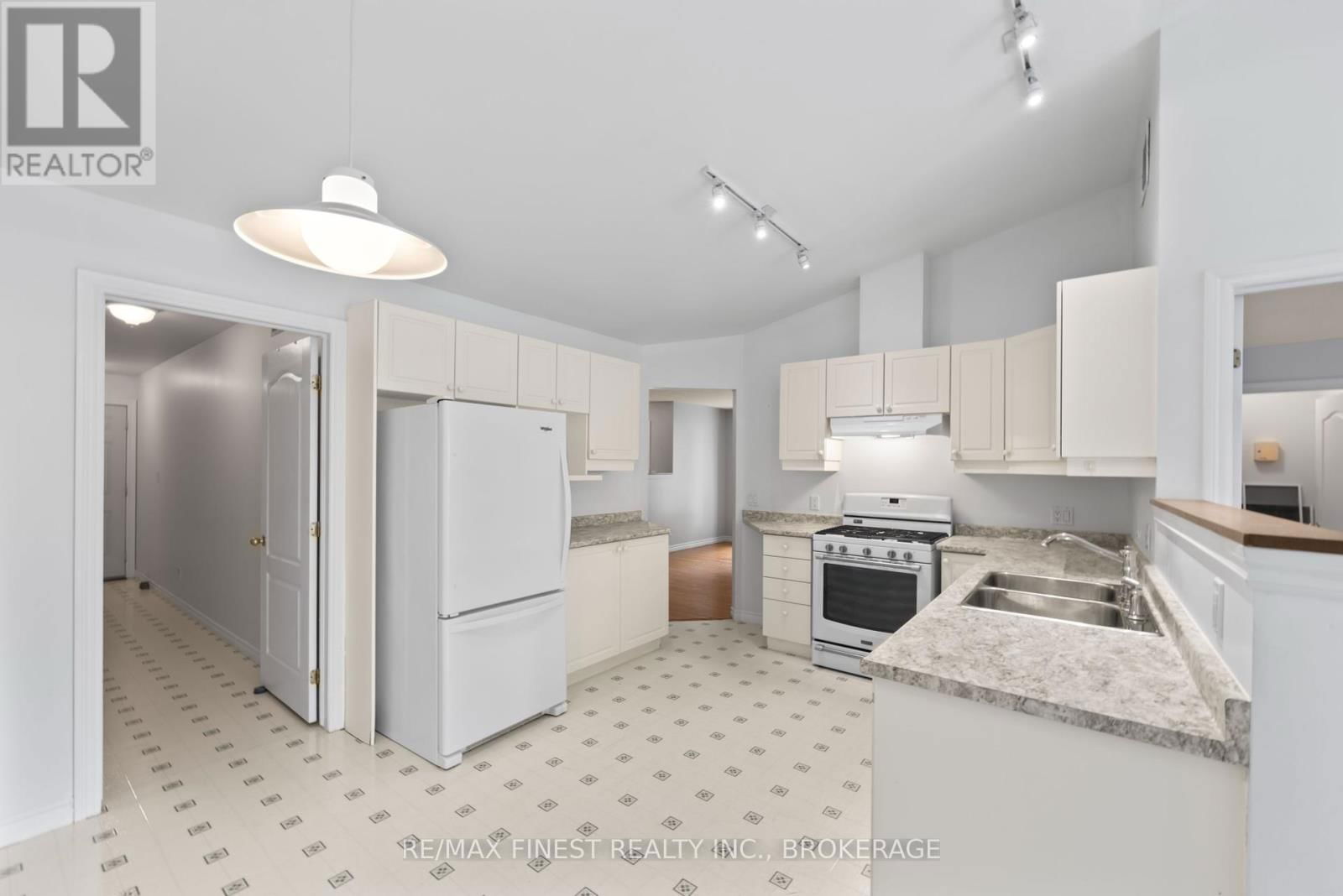 715 MILLWOOD DRIVE Image 21